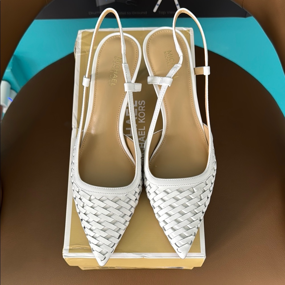 Michael Kors alora mid sling white pumps - Picture 2 of 5